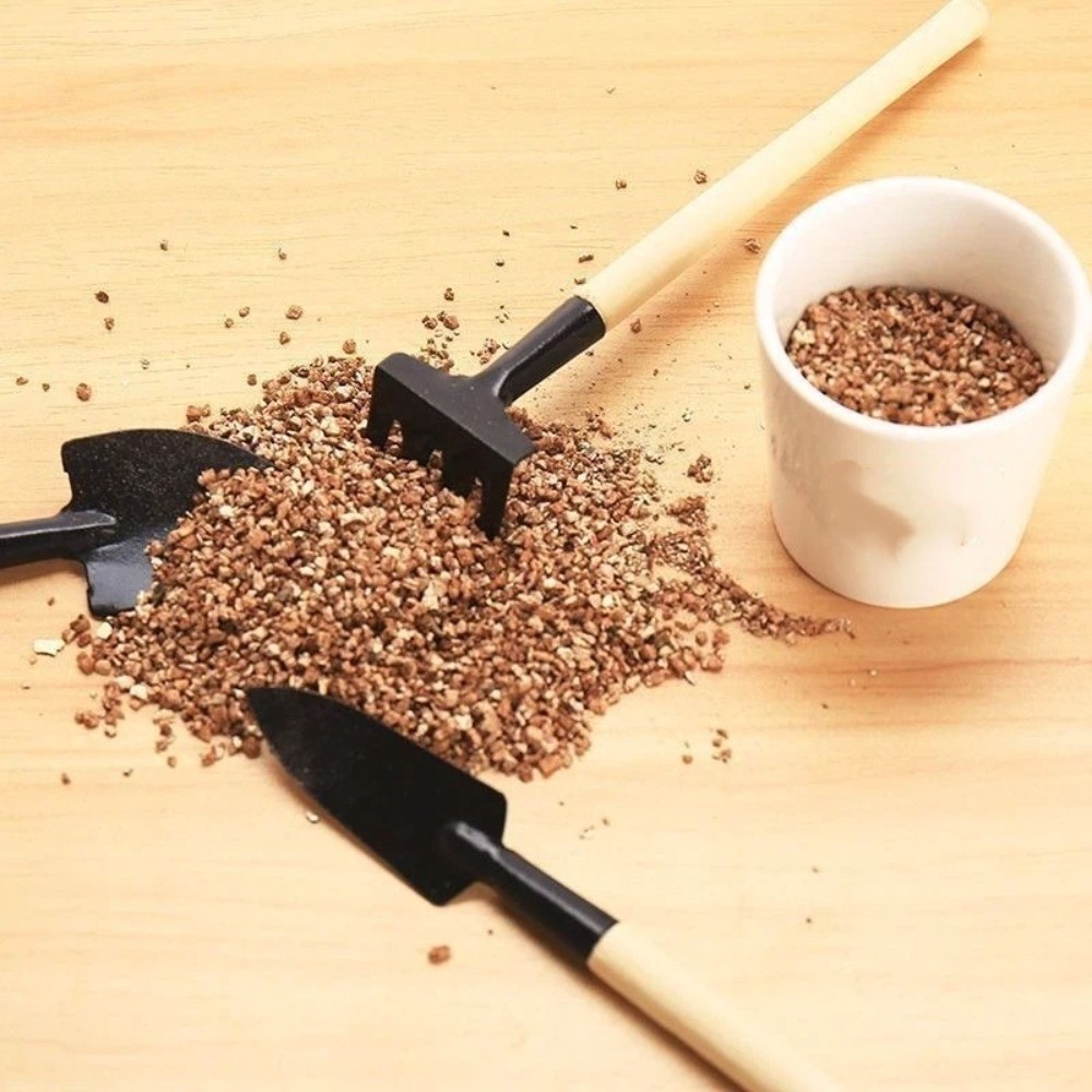 مجموعة أدوات زراعة متعددة الوظ - مراجعة Spade Digging Fork وسعره